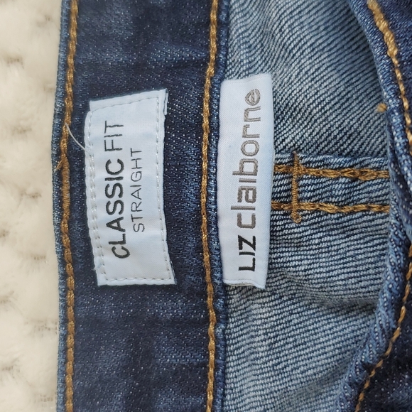 LIZ CLAIBORNE DARK BLUE JEANS SIZE 16 - Picture 2 of 8
